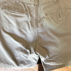 Men’s j crew khaki shorts